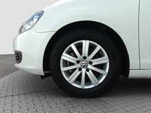 Volkswagen Golf TSI TrendLine MasterEdition BlueMotionTechnology - U7982