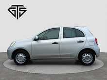 Nissan March 12S V Package - U7983