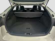 Toyota Prius S - U7984