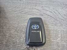 Toyota Prius S - U7984