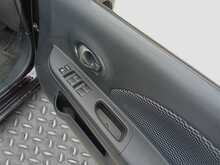 Nissan March X V-Selection - U7987