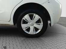 Nissan March X - U7989