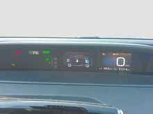 Toyota Prius S - U8001