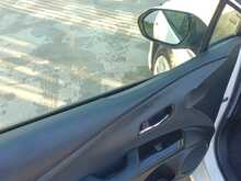 Toyota Prius S - U8001