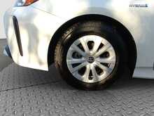 Toyota Prius S - U8001