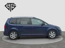 Volkswagen Golf Touran 	TSI ComfortLine - U8005