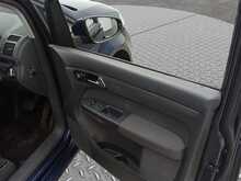 Volkswagen Golf Touran 	TSI ComfortLine - U8005