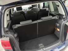 Volkswagen Golf Touran 	TSI ComfortLine - U8005