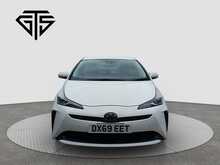 Toyota Prius S - U8008