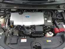 Toyota Prius S - U8008