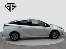 Toyota Prius S - U8010