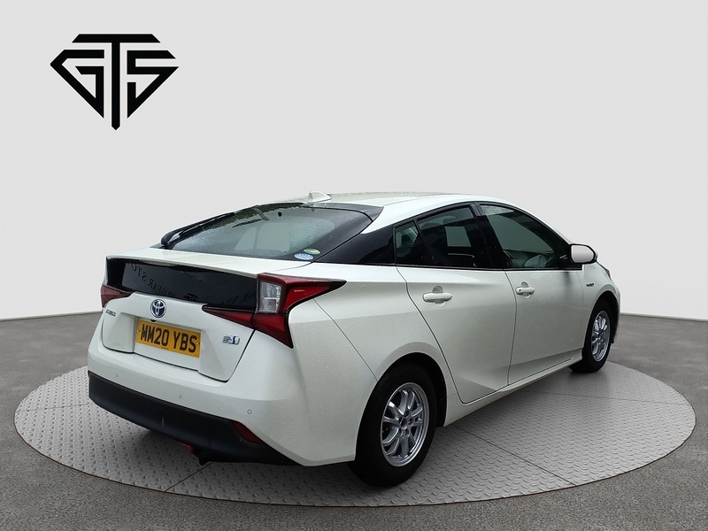 Toyota Prius S - U8010