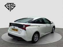 Toyota Prius S - U8010