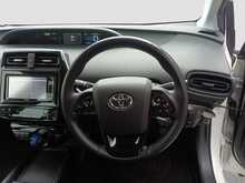 Toyota Prius S - U8010