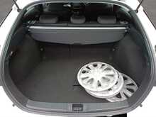 Toyota Prius S - U8010