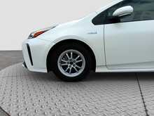 Toyota Prius S - U8010