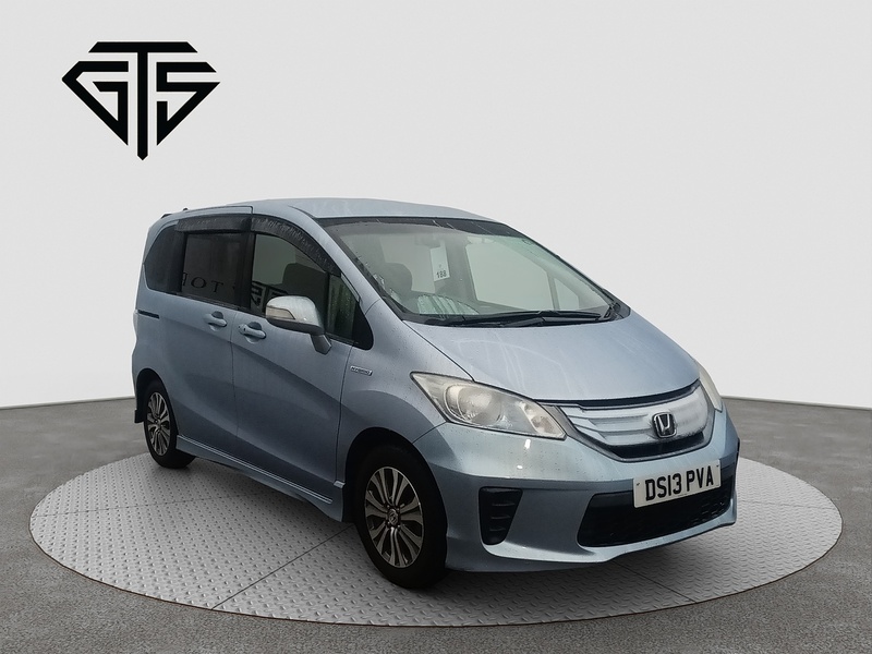 2013 FREED HYBRID HYBRID JAST SELECTION 2013 77,268 MLS 1.5 AUTOMATIC PETROL HYBRID 7,995... photo