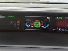 Toyota Prius S - U8015