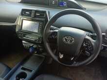 Toyota Prius S - U8015