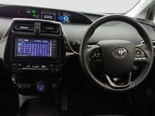 Toyota Prius S-TouringSelection - U8017