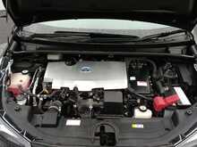 Toyota Prius S-TouringSelection - U8017