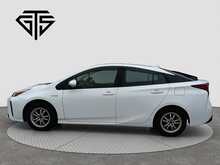 Toyota Prius S 4WD - U8018