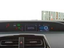 Toyota Prius S 4WD - U8018