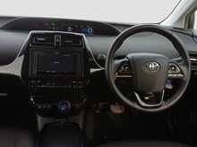 Toyota Prius S - U8025