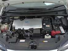 Toyota Prius S - U8025