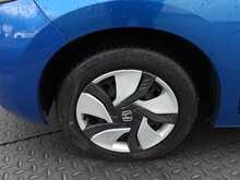 Honda FIT HYBRID
 F Package - U8030