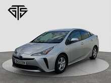 Toyota Prius S - U8033