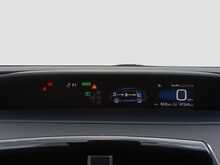 Toyota Prius S - U8033