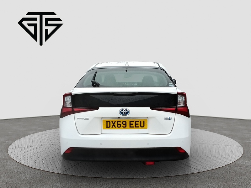 Toyota Prius S - U8035
