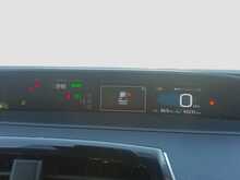 Toyota Prius S - U8037