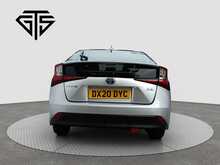 Toyota Prius S - U8038