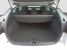 Toyota Prius S - U8038