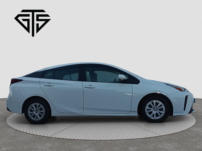 Toyota Prius S - U8039