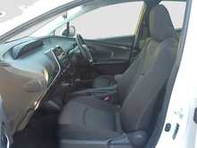 Toyota Prius S - U8039