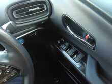 Toyota Prius S - U8039