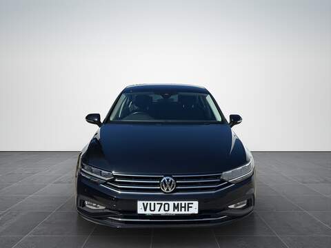 Volkswagen Passat 7 Series 6.6 M760L V12 Auto xDrive Euro 6 4dr