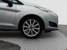 Ford Fiesta T EcoBoost Titanium - U8057