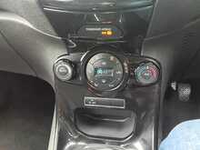Ford Fiesta T EcoBoost Titanium - U8057