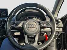 Audi A3 TFSI CoD SE - U8063