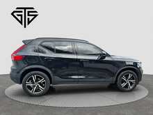 Volvo XC40 T4 R-Design - U8068