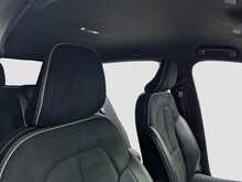 Volvo XC40 T4 R-Design - U8068
