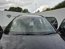 Volvo XC40 T4 R-Design - U8068