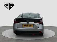 Toyota Prius S - U8080