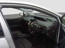 Toyota Prius S - U8080