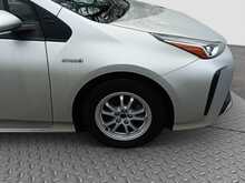 Toyota Prius S - U8080