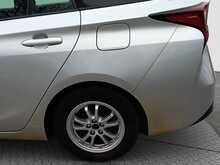 Toyota Prius S - U8080